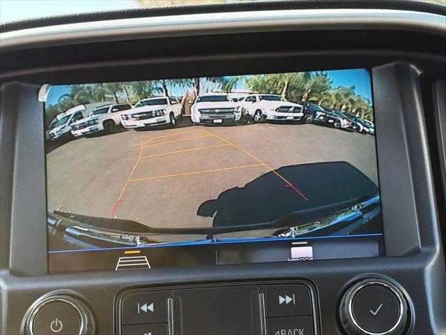 2022 GMC Canyon 2WD Crew Cab Short Box Elevation