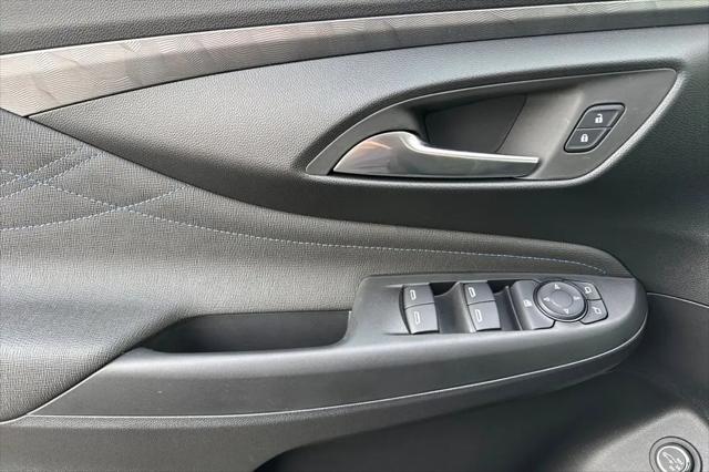 2026 Buick NV Sport Touring FWD