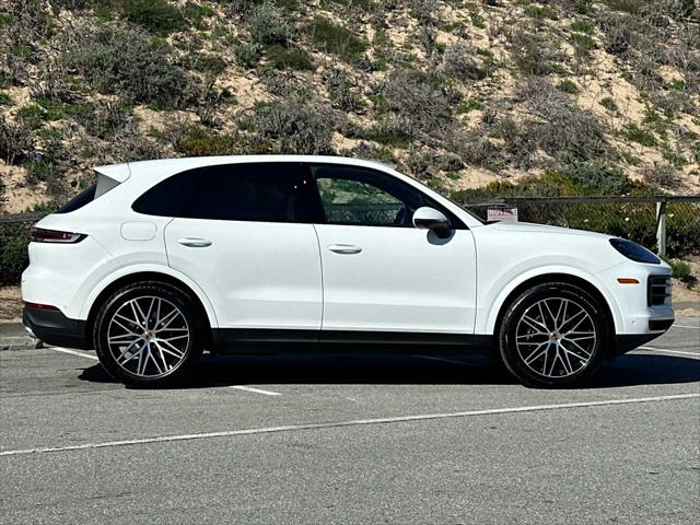 2026 Porsche Cayenne AWD