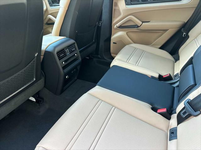 2026 Porsche Cayenne AWD