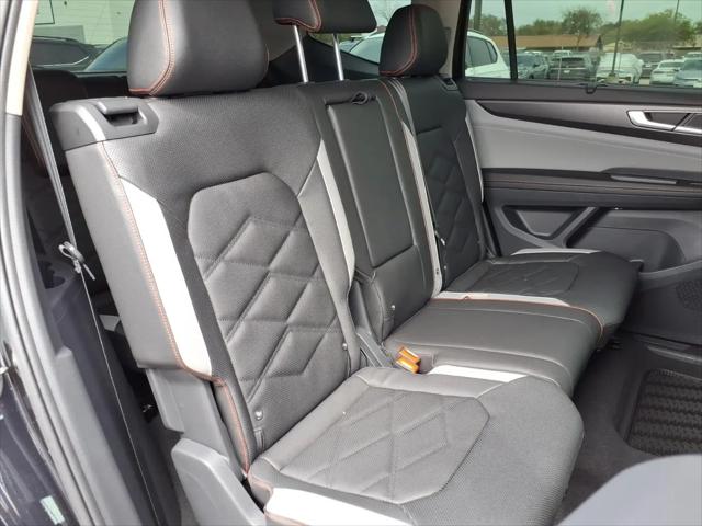 2026 Volkswagen Atlas Peak Edition