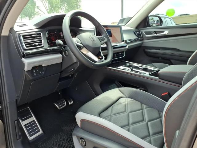 2026 Volkswagen Atlas Peak Edition