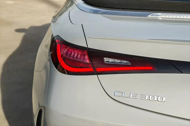2026 Mercedes-Benz E-CLASS E 300 CLE 300