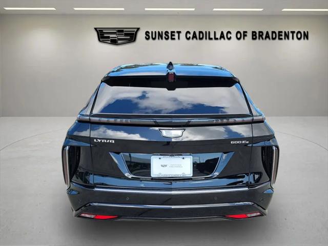 2025 Cadillac iQ Luxury 1 RWD