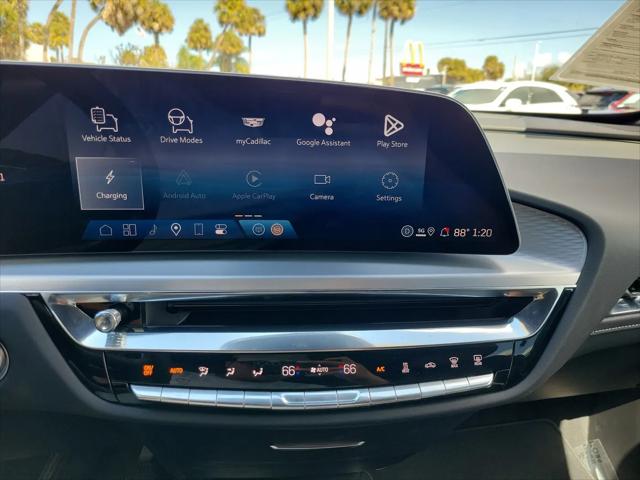 2025 Cadillac iQ Luxury 1 RWD