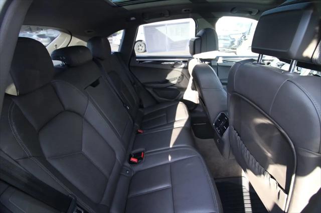 2018 Porsche Macan Macan