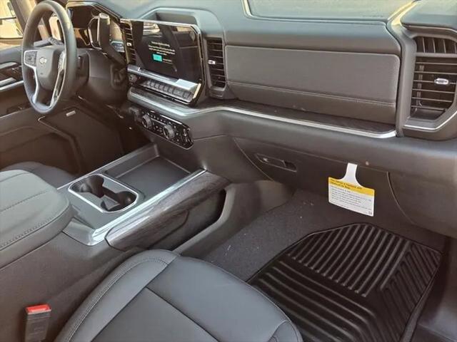 2026 Chevrolet Silverado 2500HD Crew Cab, Standard Bed, LTZ, 4WD