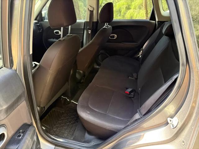 2017 Kia Soul Base