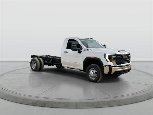 2026 GMC Sierra 3500HD Pro