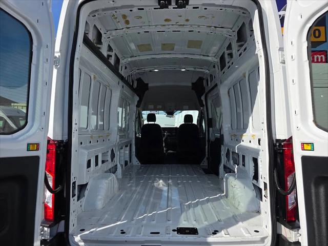 2024 Ford Transit Cargo Van T-250