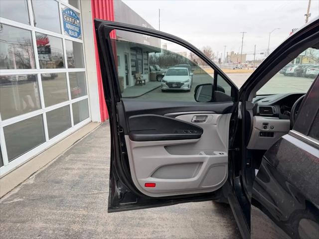 2016 Honda Pilot LX