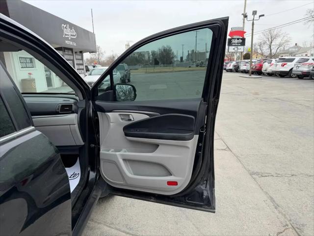 2016 Honda Pilot LX