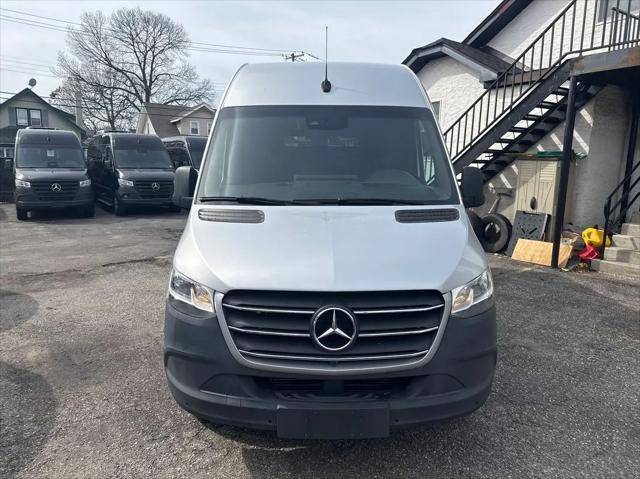 2021 Mercedes-Benz Sprinter Cargo Van Standard Roof V6