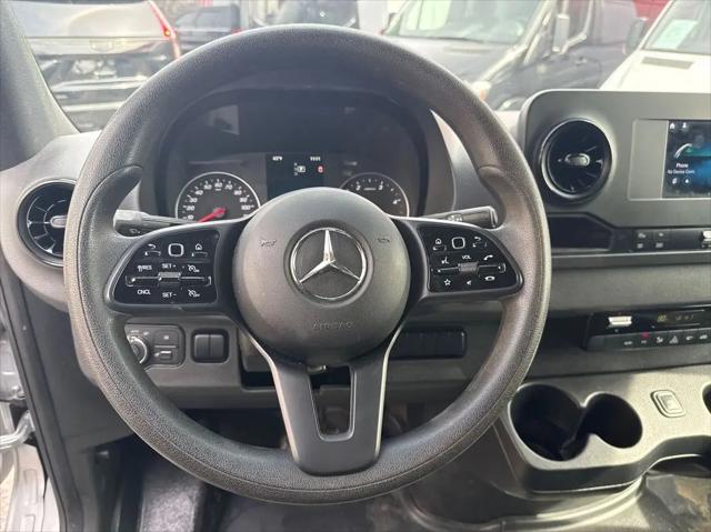 2021 Mercedes-Benz Sprinter Cargo Van Standard Roof V6