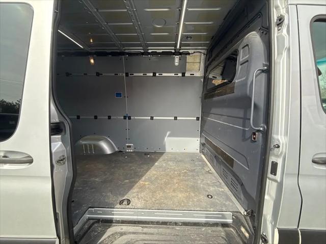 2021 Mercedes-Benz Sprinter Cargo Van Standard Roof V6