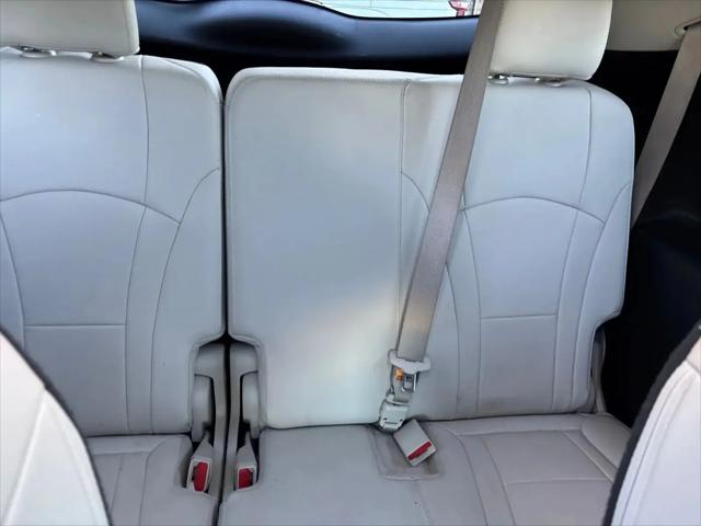 2023 Buick Enclave Essence AWD