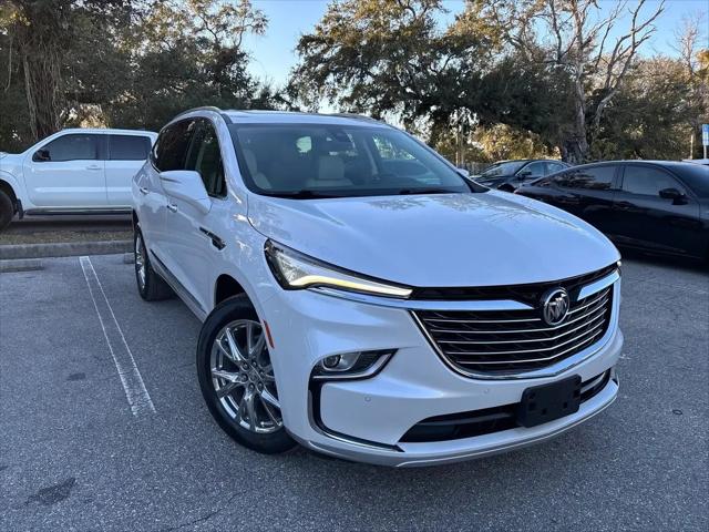 2023 Buick Enclave Essence AWD