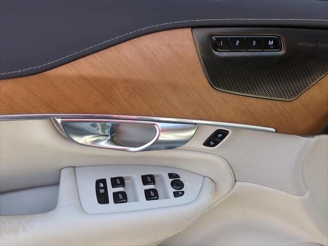 2019 Volvo XC90 T6 Inscription