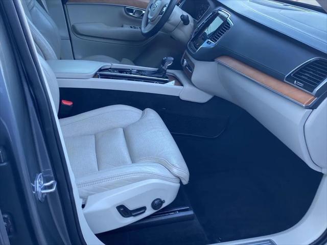 2019 Volvo XC90 T6 Inscription