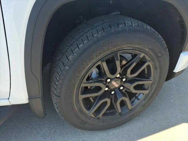 2026 GMC Sierra 1500 Crew Cab, Short Bed, Pro, 4WD