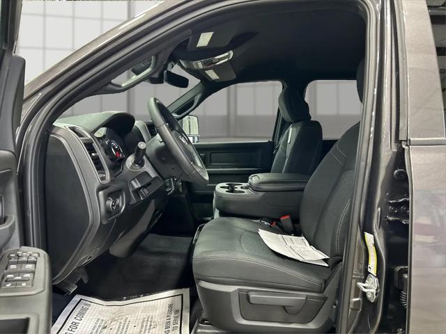 2026 Ram 2500 Black Express Crew Cab 4x4 6'4" Box