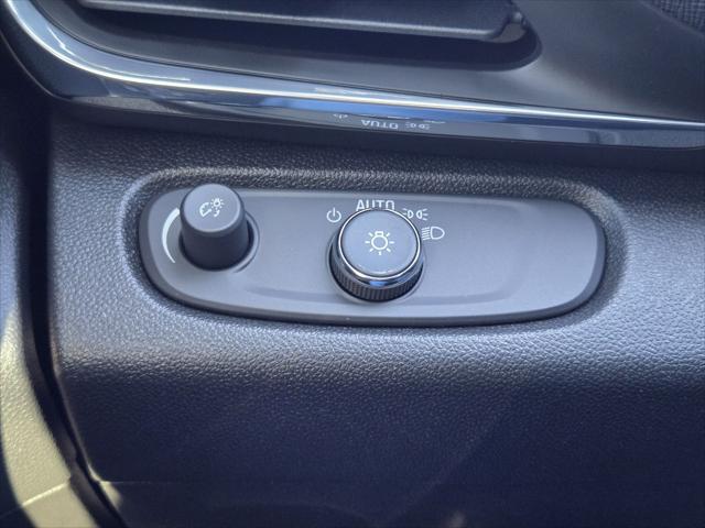2026 Buick NV Preferred FWD