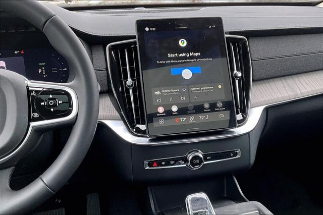 2026 Volvo XC90 Plug-In Hybrid Ultra, T8 AWD, Electric/Gasoline, Bright, 6 Seats
