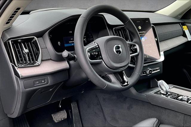 2026 Volvo XC90 Plug-In Hybrid Ultra, T8 AWD, Electric/Gasoline, Bright, 6 Seats