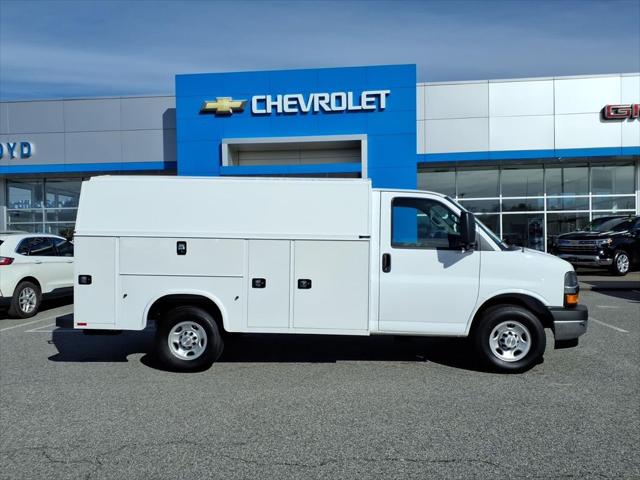 2026 Chevrolet Express Cutaway Work Van