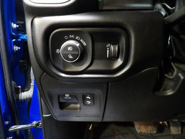2022 Ram 1500 Big Horn Crew Cab 4x4 5'7" Box