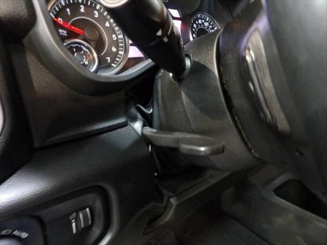 2022 Ram 1500 Big Horn Crew Cab 4x4 5'7" Box