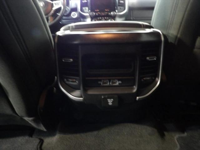 2022 Ram 1500 Big Horn Crew Cab 4x4 5'7" Box