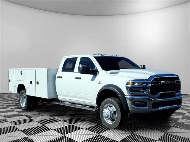 2026 RAM Ram 5500 Chassis Cab RAM 5500 TRADESMAN CHASSIS CREW CAB 4X4 84 CA