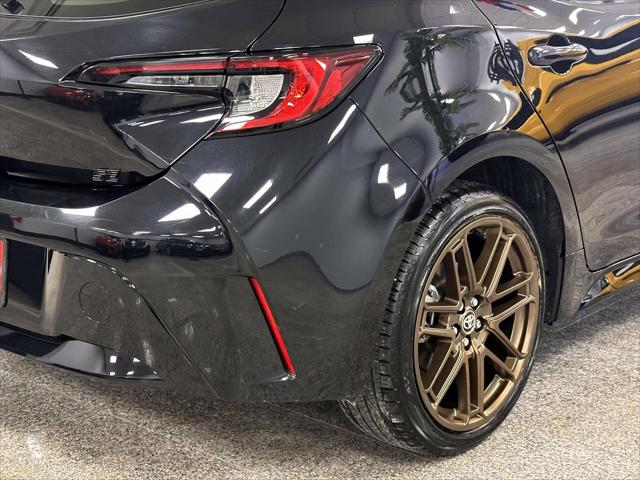 2025 Toyota Corolla Hatchback Nightshade Edition [9]