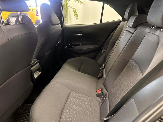 2025 Toyota Corolla Hatchback Nightshade Edition [14]