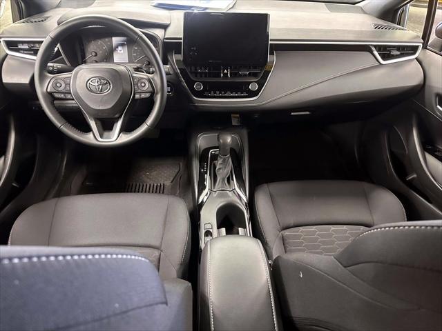 2025 Toyota Corolla Hatchback Nightshade Edition [15]