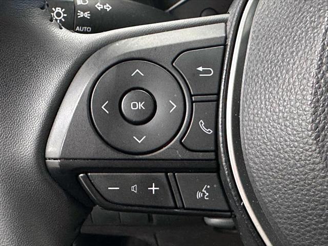 2025 Toyota Corolla Hatchback Nightshade Edition [20]