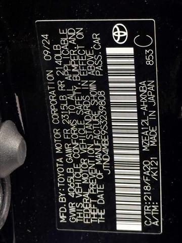 2025 Toyota Corolla Hatchback Nightshade Edition [29]