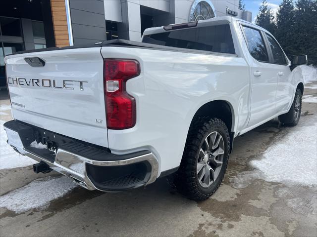 2022 Chevrolet Silverado 1500 4WD Crew Cab Short Bed LT