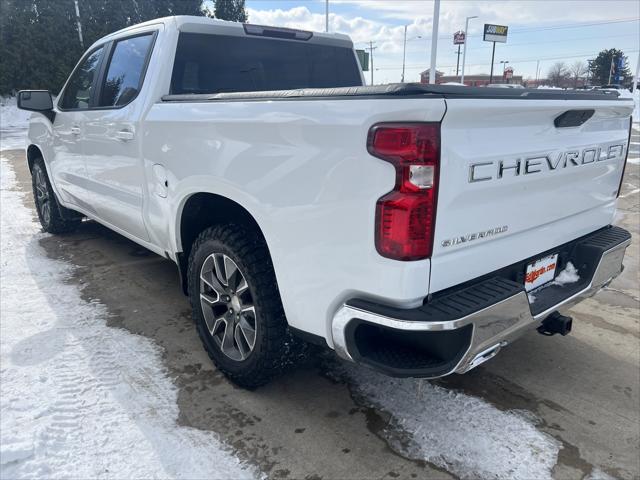 2022 Chevrolet Silverado 1500 4WD Crew Cab Short Bed LT