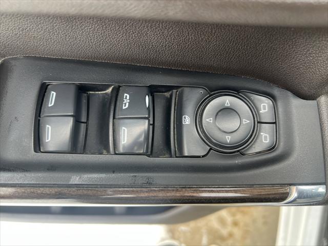 2022 Chevrolet Silverado 1500 4WD Crew Cab Short Bed LT