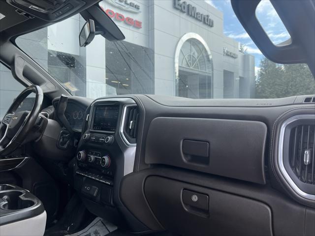 2022 Chevrolet Silverado 1500 4WD Crew Cab Short Bed LT