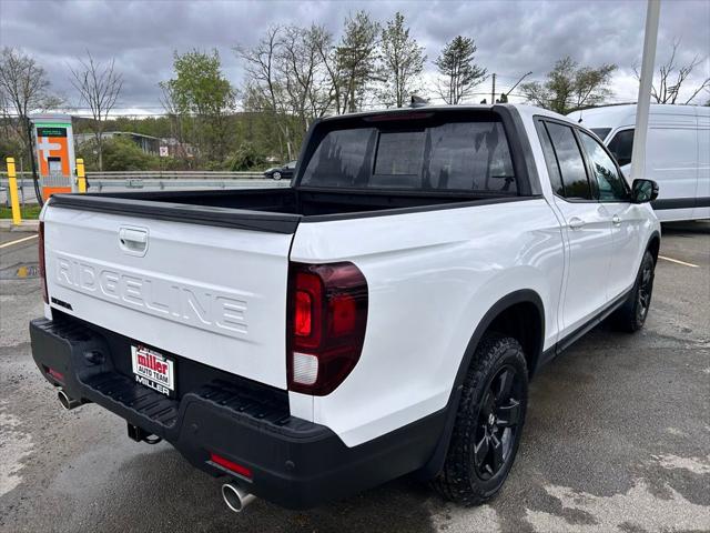 2026 Honda Ridgeline Black Edition Two-Tone