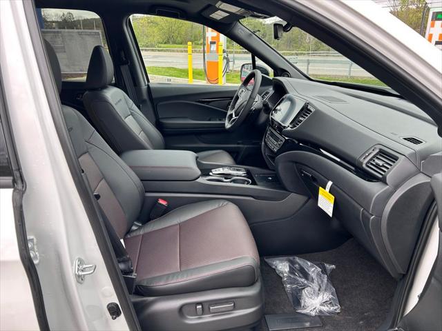 2026 Honda Ridgeline Black Edition Two-Tone