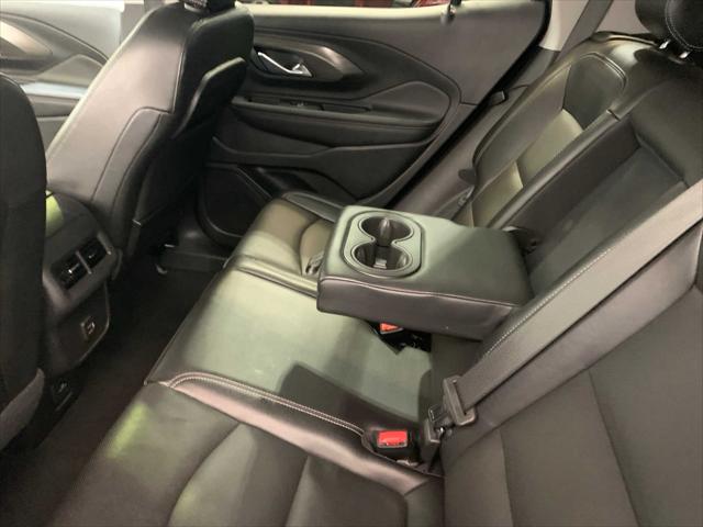 2023 GMC Terrain AWD SLT