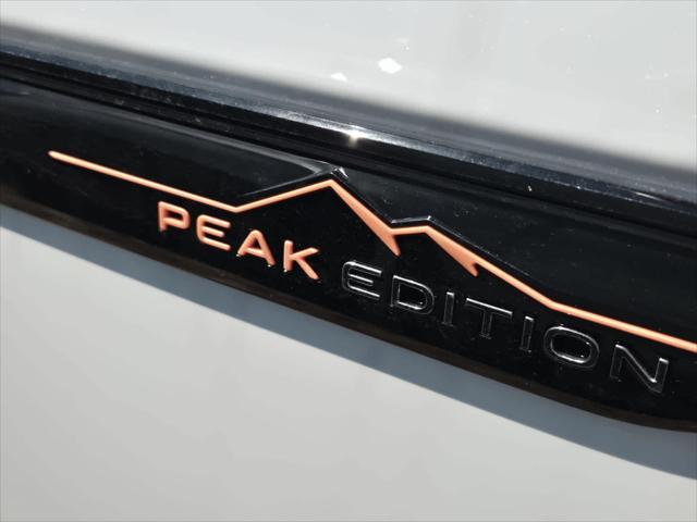 2026 Volkswagen Atlas Peak Edition