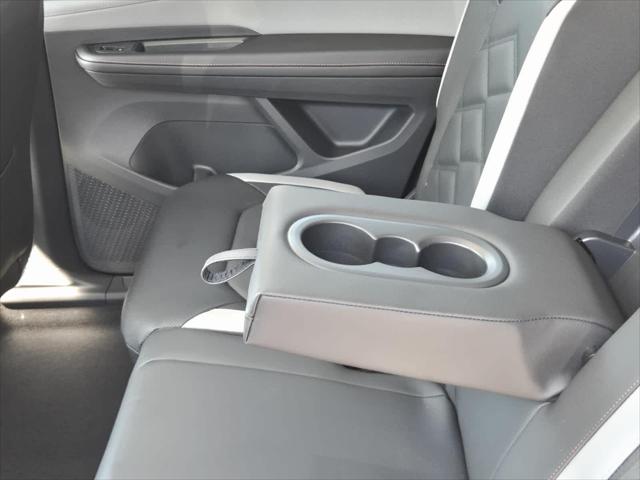 2026 Volkswagen Atlas Peak Edition