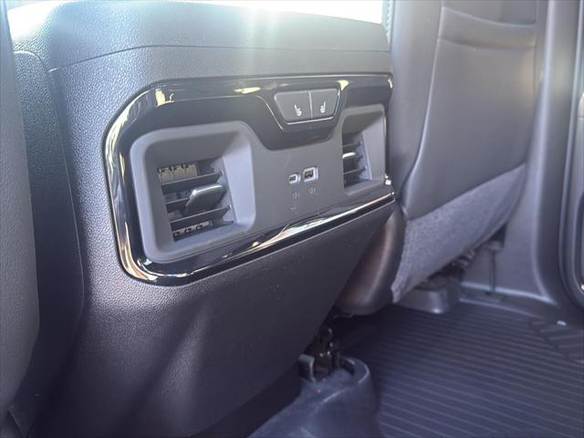2026 GMC Sierra 1500 Crew Cab, Short Bed, AT4, 4WD