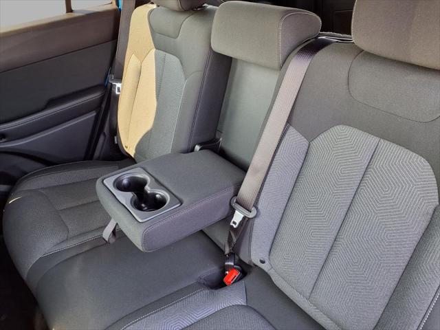 2026 Jeep Cherokee Laredo 4x4