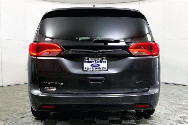 Used 2020 Chrysler Pacifica Limited For Sale in Olive Branch, MS
